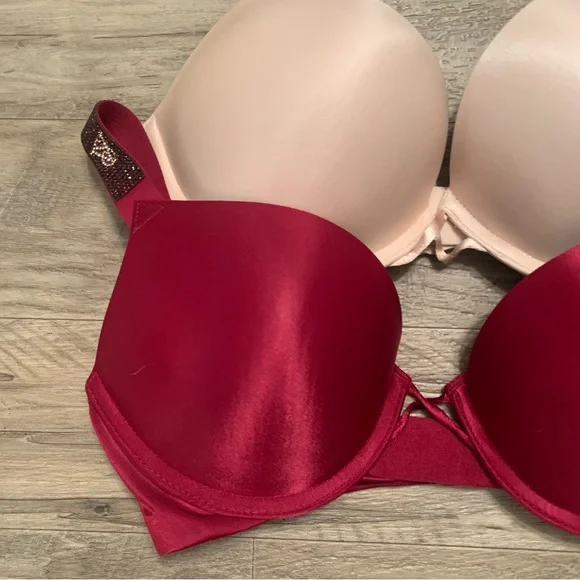 Victoria Secret 2 Satin Bombshell Plunge Bras Rhinestone Logo Strap - Picture 3 of 15